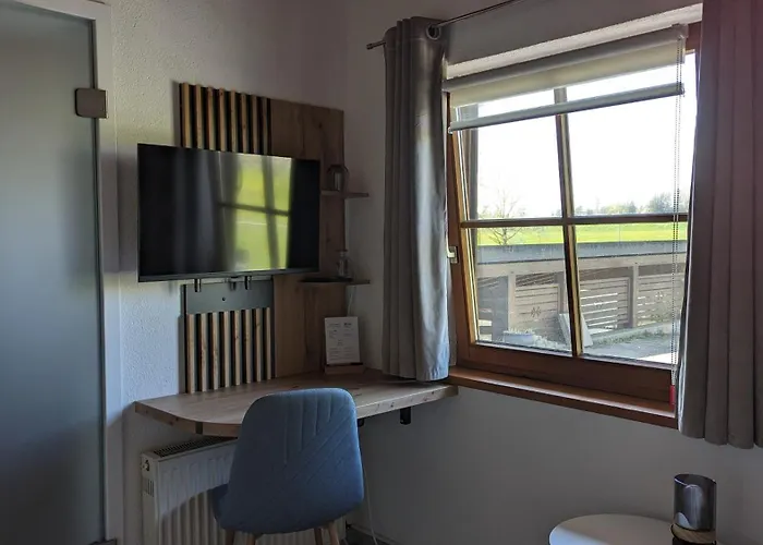 B&B Gaestehaus Fechtig 3*